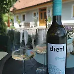 Appartement Weingut Dietl *