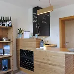 Apartment Weingut Dietl *