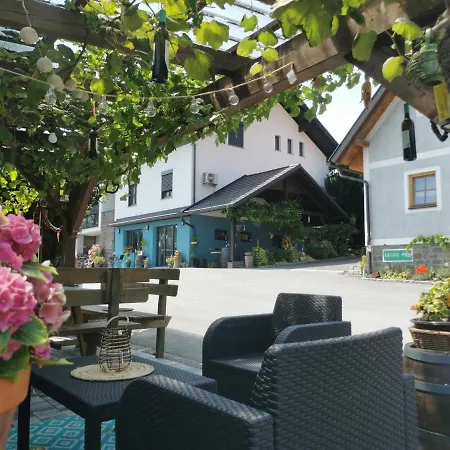 Apartment Weingut Dietl Riegersburg