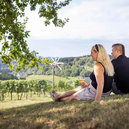 Weingut Dietl *