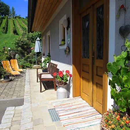 Weingut Dietl شقة *
