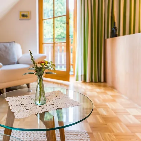 Weingut Dietl Apartment Riegersburg
