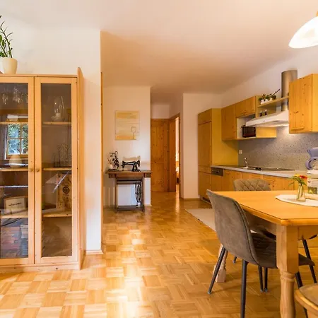 Weingut Dietl 아파트 리거스버그