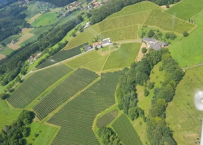 شقة Weingut Dietl