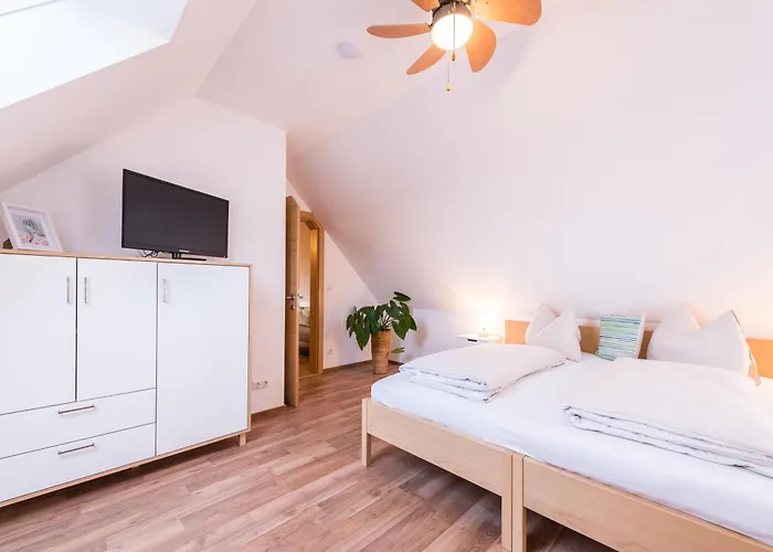 Weingut Dietl * ريغرسبورغ