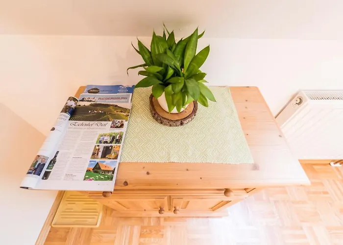 شقة Weingut Dietl